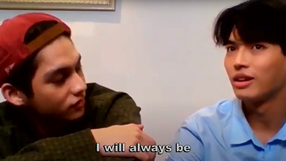 metawinnbunny's tweet photo. sarawat &amp; tine promise to each other 

s: i will be here forever
t: i will always be honest with you

im not okay i see brightwin in this...

#BrightWinThePHExclusive
#BrightWinTVPatrol https://t.co/cBCWt0ywdr