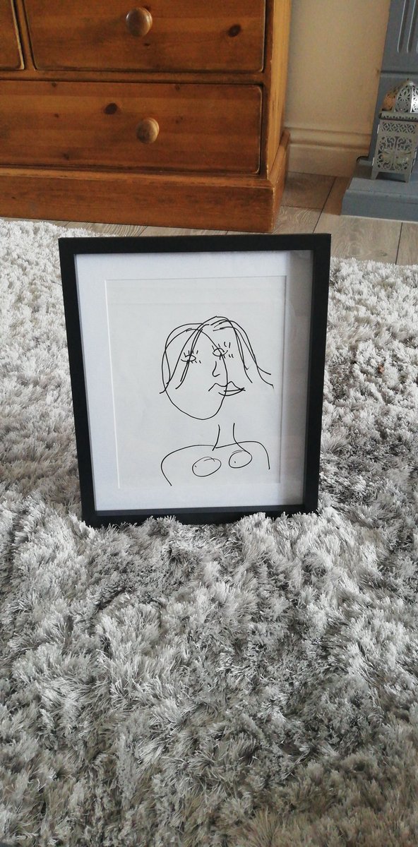 budge_emma's tweet photo. π
@OneMinuteBriefs
Draw a self-portrait with your eyes closed. Blue Peter styleee...
Got my pupils in the wrong place... π
#DrawnBlind #omble #bluepeter https://t.co/otLG4VURHq