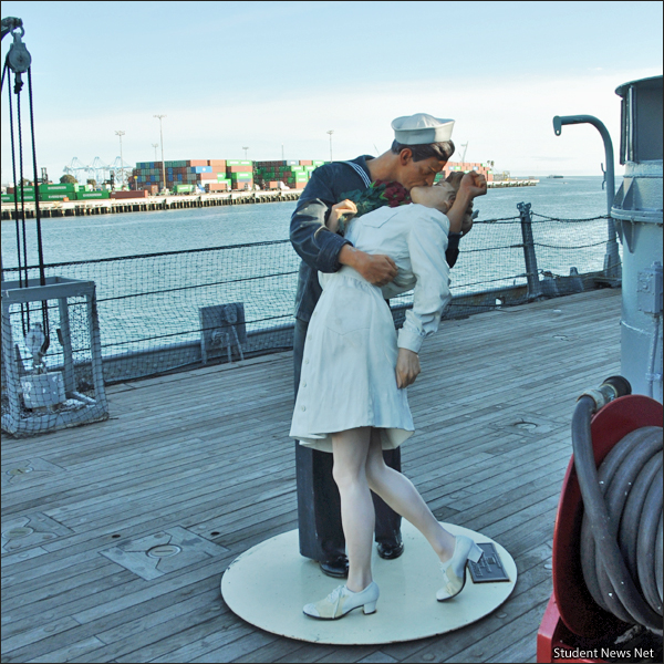 snnheadlines's tweet photo. May 8, 1945: Victory in Europe (V-E Day). On the 75th anniv., read its history. Pic is from our 2019 visit to the USS Iowa, docked near Long Beach and now a museum, where there is a statue of the photo on the deck. In talking with original Rosies, many mention the joy on V-E Day. https://t.co/U4EJ3BRQaB