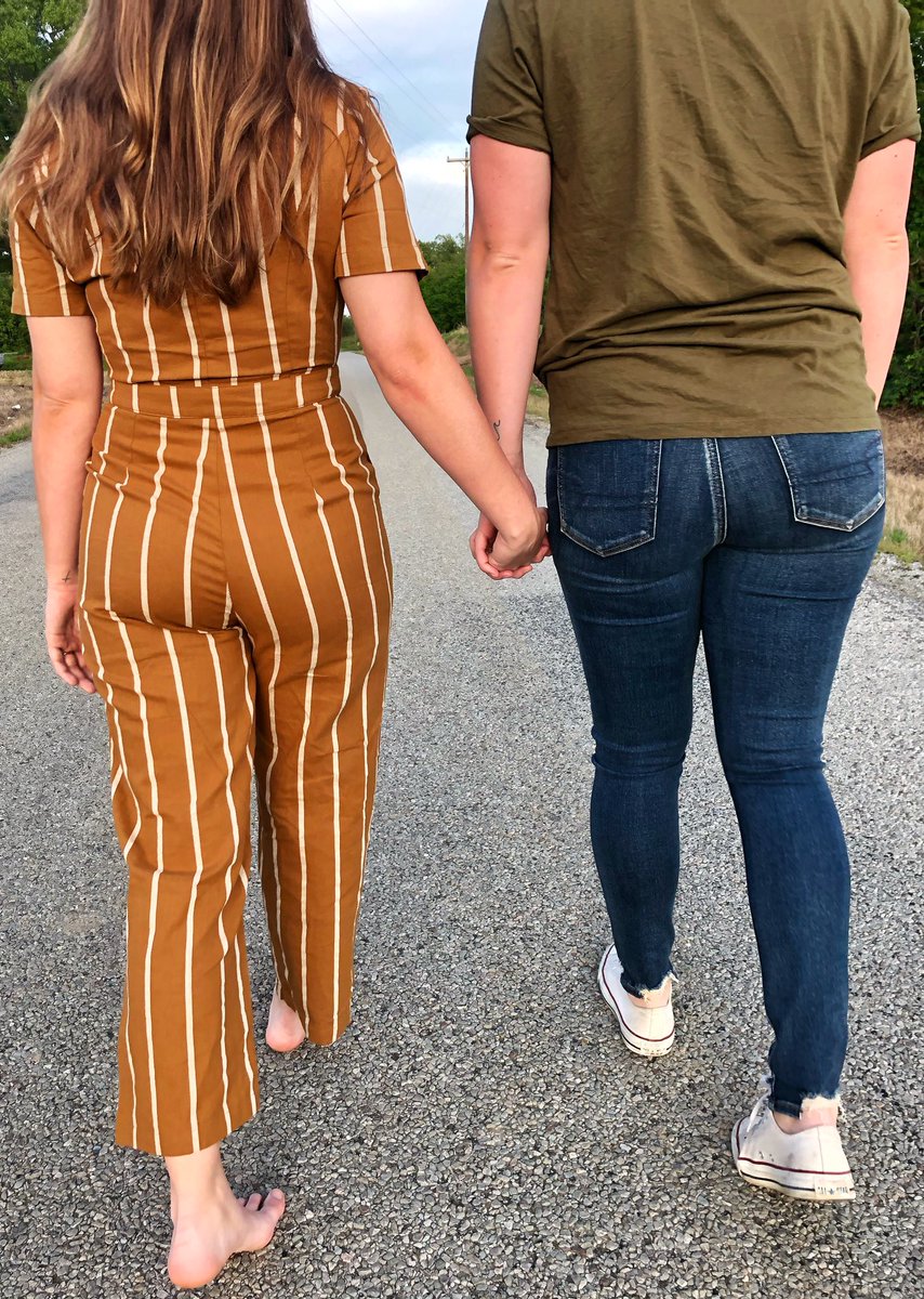 kpetty8's tweet photo. Today was the day I had planned to propose. Katie and I were supposed to be seeing @findingfletcher in Columbus and I had a big public proposal planned out. We instead got engaged in our home, by ourselves, during a global pandemic. It was perfect 💖 https://t.co/9m8fZUD94y