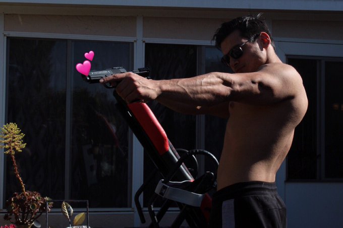 Watch Yosuf's leaked NSFW photo on TwXstars