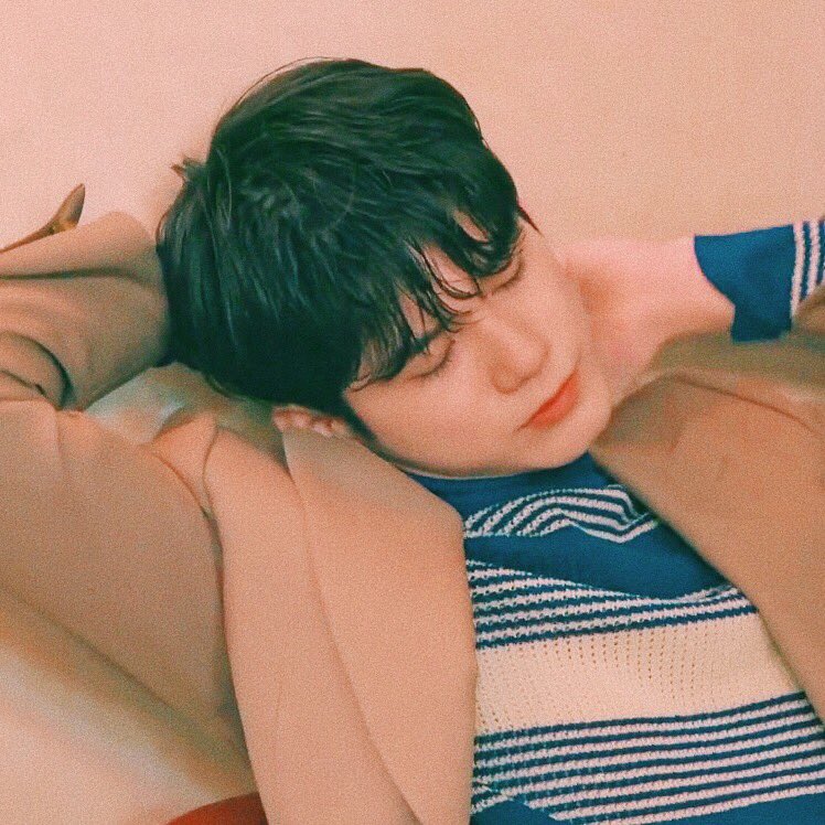__yourcigarette's tweet photo. #옹성우 #ONGSEONGWU https://t.co/geGQlfq9Cw