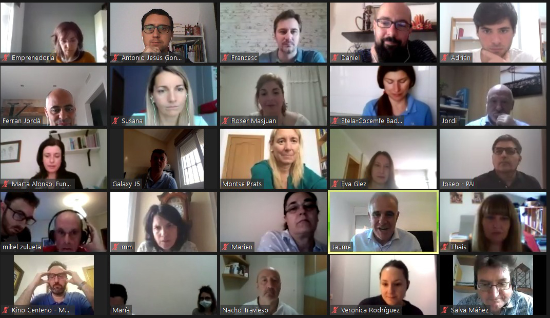 fvaldocco's tweet photo. #ValdoccoNoPara. Hoy hemos participado en una reunión con todos los técnicos de los Puntos de Autoempleo #Incorpora a nivel nacional con su coordinador, Ferrán Jordá, y el director de Integración Sociolaboral de la @FundlaCaixa, Jaume Ferre. ¡Seguimos!

#IncorporaLaCaixa. https://t.co/poryRQaX0R