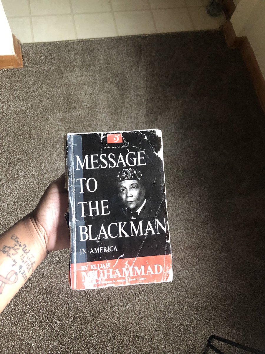 mek_tuk's tweet photo. @nurse_luv081119 I’m not a man but this book ... I highly recommend!! ❤️✨ https://t.co/M24i9indX4