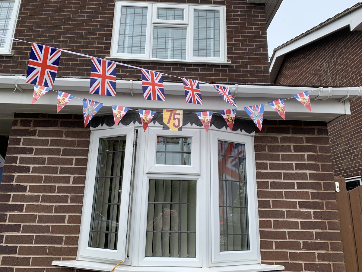 The bunting is up and we are ready to partay! With social distancing measures of course.
