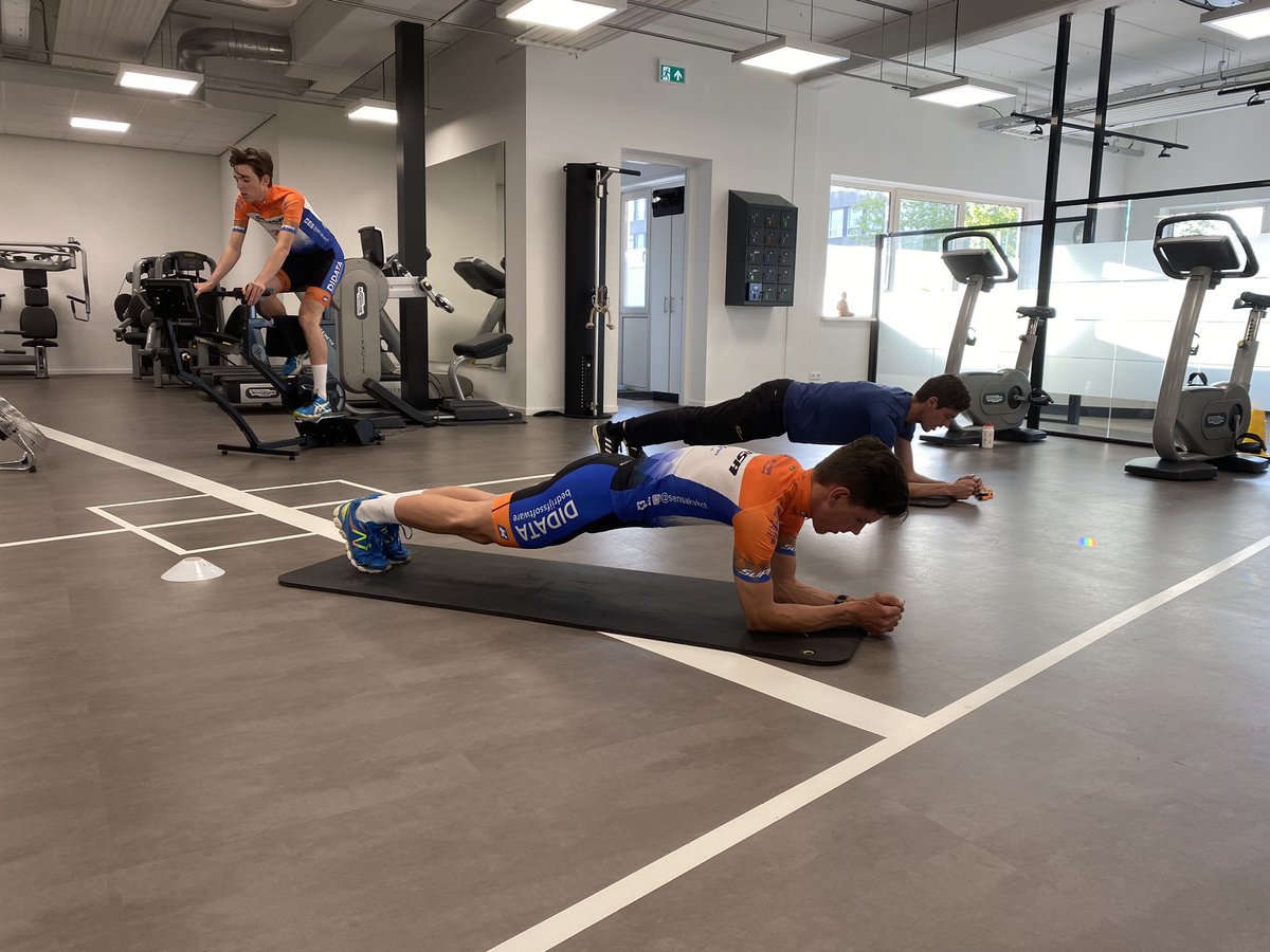 Bas Steman tweet media