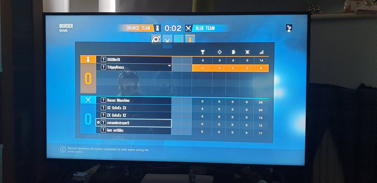 BeatsGecko's tweet photo. @UbisoftSupport 

Placed in game against an entire enemy team!? Wtf is this bulls**t!?!?! https://t.co/ta6pntfaPz