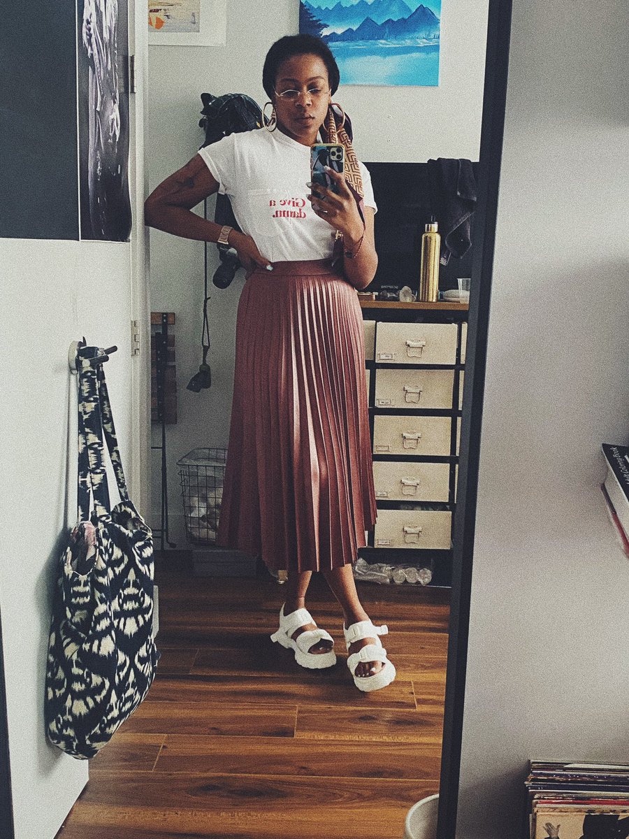 13. This skirt is fun. Especially when I move. I will definitely host a wine tasting in this skirt at some point.Green jacket is prolly going back, tho.
