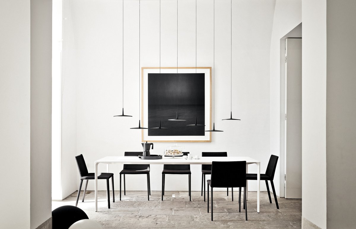 arperofficial's tweet photo. Home displays our personal taste and echoes our professional selves, a reflection of a life no longer divided between a job and a personal life, but rather an image of a complete person.
More at: https://t.co/vHhX7UIJoc
#ArperProject
#homeworking https://t.co/xdOUJIJjea