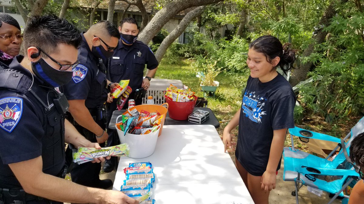 precinct2bc's tweet photo. We stopped by today to support these young entrepreneurs! Stop by to get your snacks and goodies at 7301 Peaceful Meadow https://t.co/CO14fTESxv