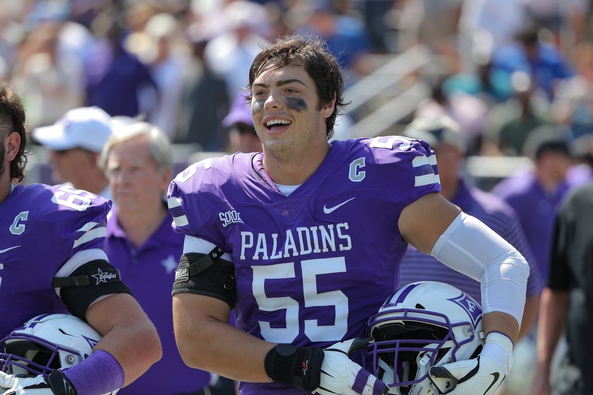 Peter__Lusk's tweet photo. Congratulations to @fuOline alumni Andy Godwin (Dec Grad), Bo Layton, Cody Wyatt, and Caleb Auer (We still claim you) on graduating with a World-Class degree! Each of you left a significant mark with @PaladinFootball and I'm forever grateful for your dedication. 🎓 #FUAllTheTime https://t.co/rxVH2XkX3Q
