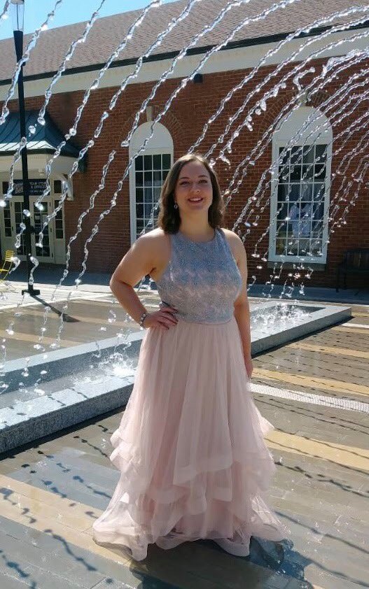 ALBTheatre's tweet photo. Senior showcase #2! Shoutout to our ITS Vice President, Sara Duplisea! #seniorshowcase #wonderstheatre #Classof2020 #seniorshoutout #beawonder #wondersnevercease https://t.co/Rb6rXSF8qW