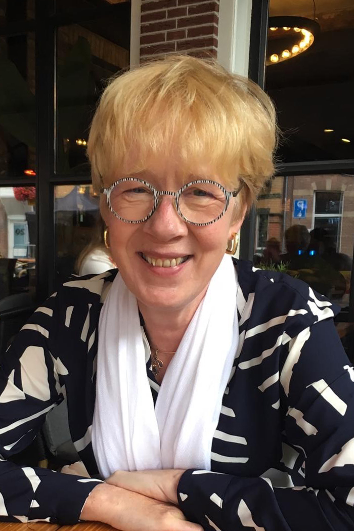 In onze provincie spelen Veiligheidsregio Fryslân en GGD Fryslân een belangrijke rol in het beheersen en bestrijden van de coronacrisis. Wat is die rol? Crisiscoördinator GROP-team Jeannette Provoost: “We zijn eind januari al begonnen met voorbereidingen”. bit.ly/2ywUD6M