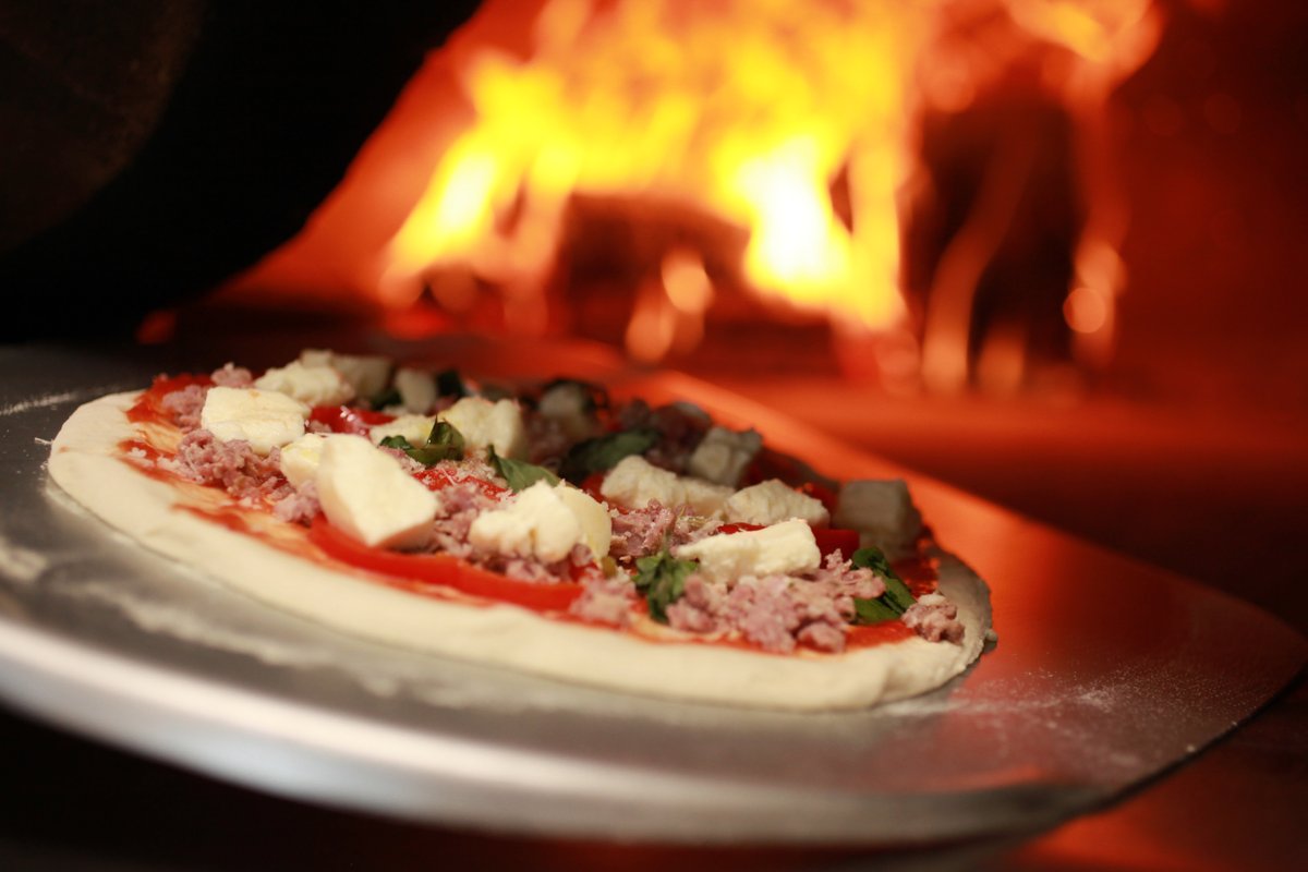 rusticpizza1's tweet photo. Weekend Treats @ Rustic Pizza Leixlip - https://t.co/nP7rHqzeDR https://t.co/hB5W93Cttr