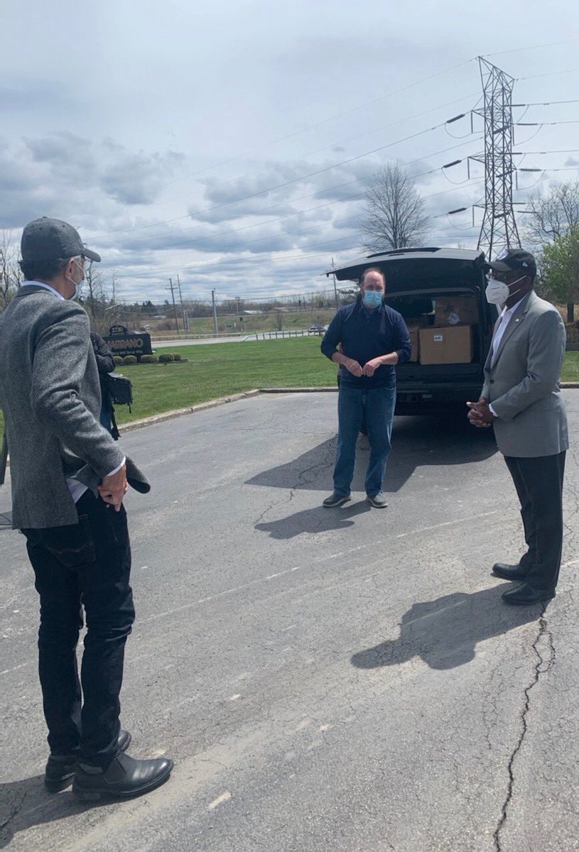 MayorByronBrown's tweet photo. I thank @MarranoHomes, the Marrano Family and the Marrano executive team for donating 10Kmasks to provide protection to our most vulnerable residents during the #COVID19 emergency. The masks will be distributed to residents in need. https://t.co/g5Qu46NV7h