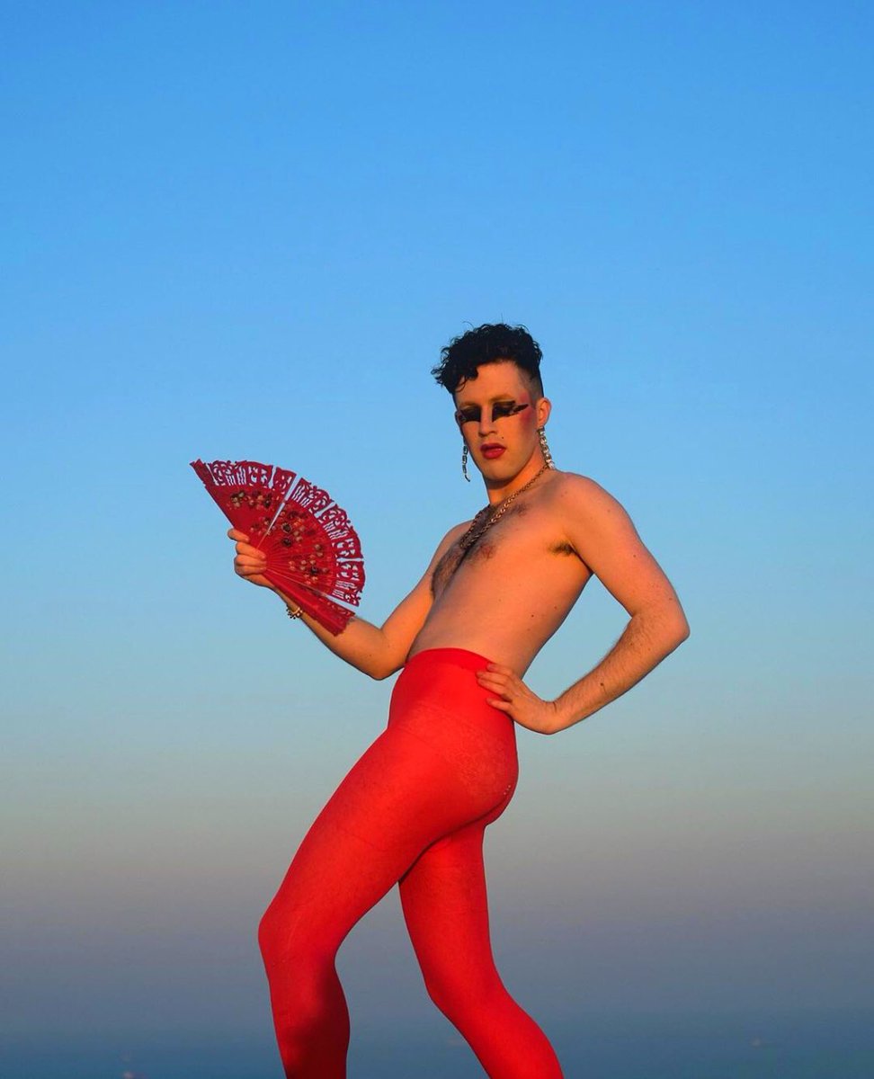 Today over on our Instagram stories pop artist Saint Torrente is doing a song writing workshop ! Go check it out!