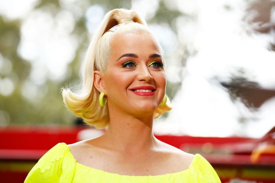WORLDMUSICAWARD's tweet photo. #KatyPerry To Drop First Single #Daisies From Her Hugely Awaited 5th Studio Album #KP5 on May 15! 👩‍🎤💥1️⃣🎶🌼5️⃣💿1️⃣5️⃣🔥🌟👑 @katyperry 
https://t.co/FDOXwjRbhz https://t.co/xSIrhT19dP