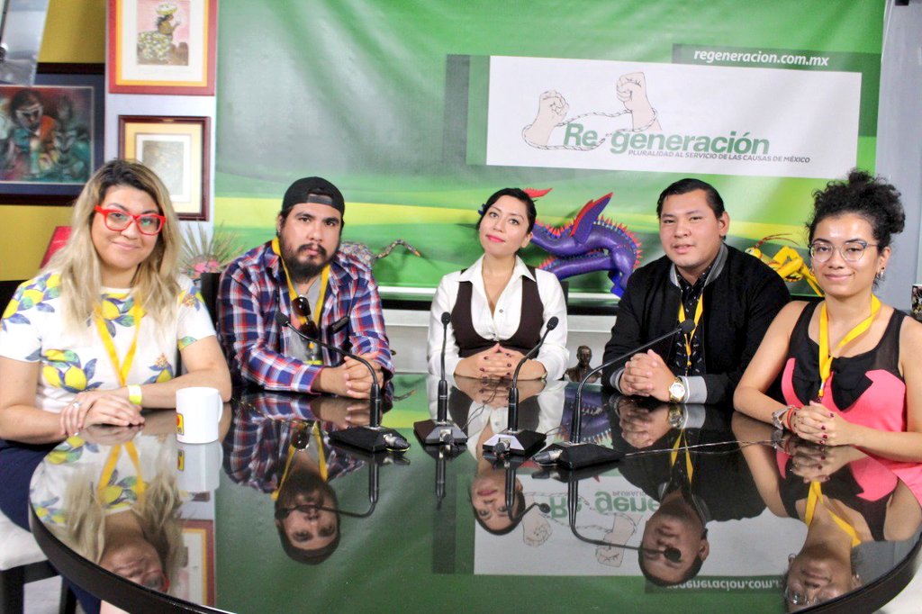 MxRegeneracion's tweet photo. ¡Hoy a las 14:00 hrs! en TERTULIA DIGITAL, tendremos nuevamente la conversación entre @CamargoClarisa y los cineastas @annique_ Arredondo, Alfredo Uzeta, Luis Octavio Castillo, y @RiaServellon de @HyphenFilm. Por https://t.co/AWZ5g5zLcf, youtube y facebook live #RGTV #DesdeCasa https://t.co/Fl9M8ydEKF