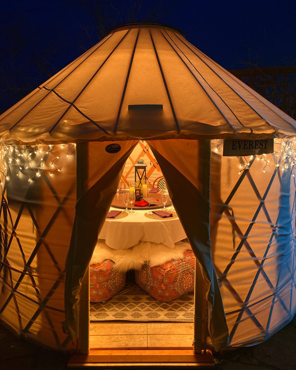 BGCWR's tweet photo. Enjoy an extravagant 4 course meal for 8 in this outdoor yurt at Ken Stewart's Lodge. You won't want this cozy evening to end! This and other auction items available until Saturday at 7:30. https://t.co/KQQ7AVNDqI #BGCWR #helpushelpthem https://t.co/uRBrwYTje0