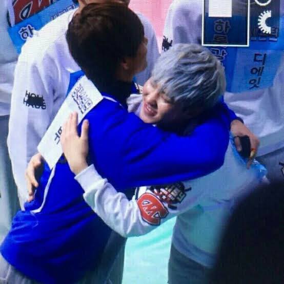 HOSHI & TAEHYUNG — horanghaes interacting with each other