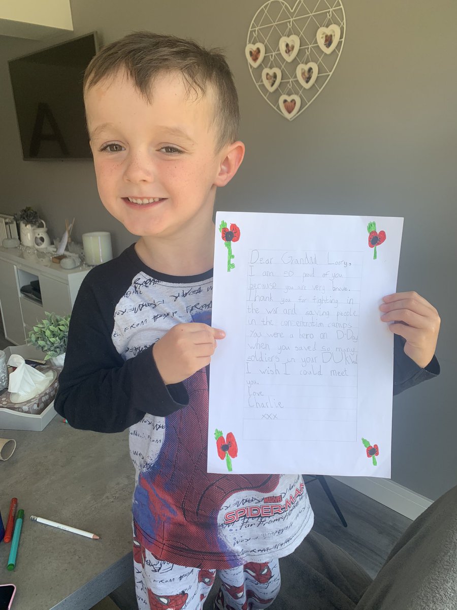 AimeeRayson's tweet photo. VE Day celebrations. Remembering Great Grandad Larry. @HazlewoodCPS https://t.co/7sauxjxHqe