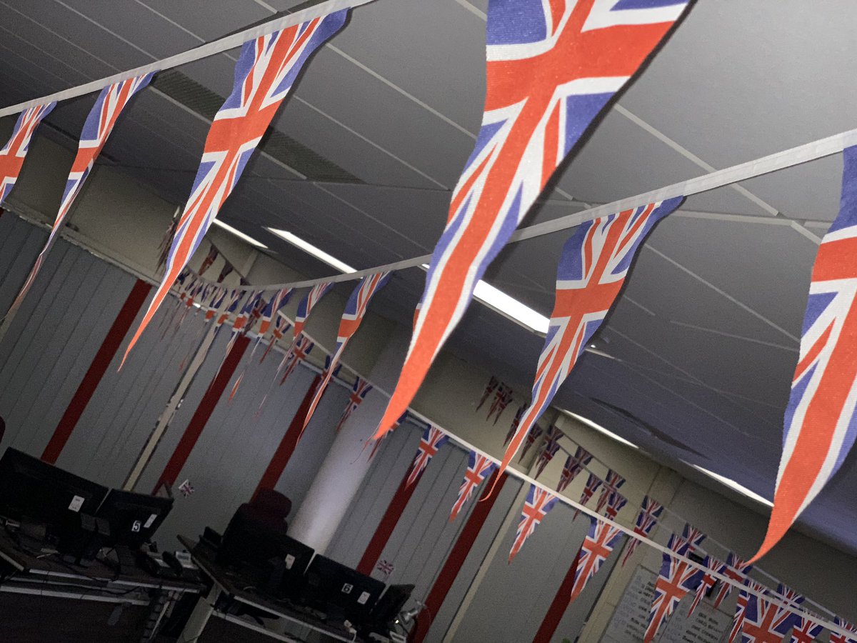 Blue watch celebrate VE Day at the end of their night shift! Thanks to lovely resident of Leeds 15 for donating the bunting! #VEDay75 #thankingcelebratingremembering #StayHomeSaveLives