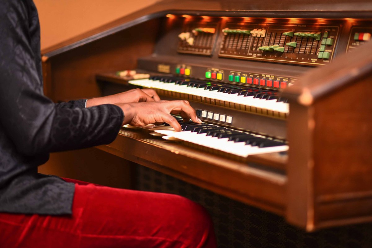 a perfect recording session with the best in africa. 
# enjoying the session @ CBMRECORDS😍