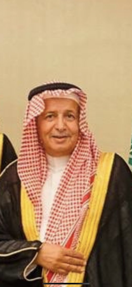 ربى إن أخي محارب مسه الضُر وأنت أرحم الراحمين.
اللهم رب الناس اذهب الباس اشفي انت الشافي لاشفاء الا شفائك شفاء لا يغادر سقما.
اللهم خذ بيده واحرسه بعينيك التى لاتنام وارحمه بقدرتك والبسه ثوب الصحة والعافية عاجلًا غير أجلاً يا أرحم الراحمين.
اللهم اشفه يارب العالمين.