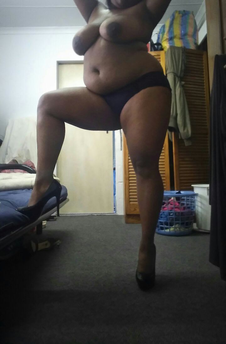 CptLmntrix's tweet photo. Come and get it... naughty lockdown fun #Cptslutnaughty #doggystyle #pussyout #wet @SexiestCape @cptlovers2 @merchant_laNude https://t.co/Ubzc8hUm3V