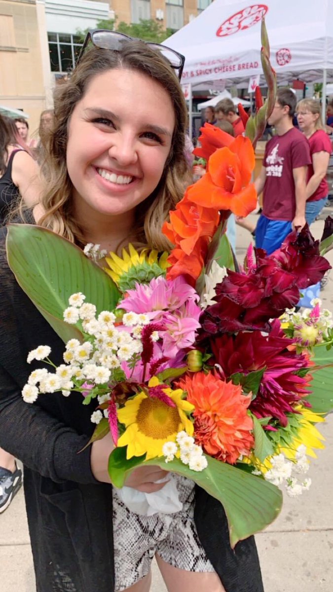 Who else can’t believe it’s already May!? It’s time to wish Happy Birthday to the girls who celebrated theirs in April!

Robin turned 21 on April 2nd! 
Kristen turned 21 on April 22nd! 
Olivia turned 21 on April 22nd! 
🎉🎉🎉