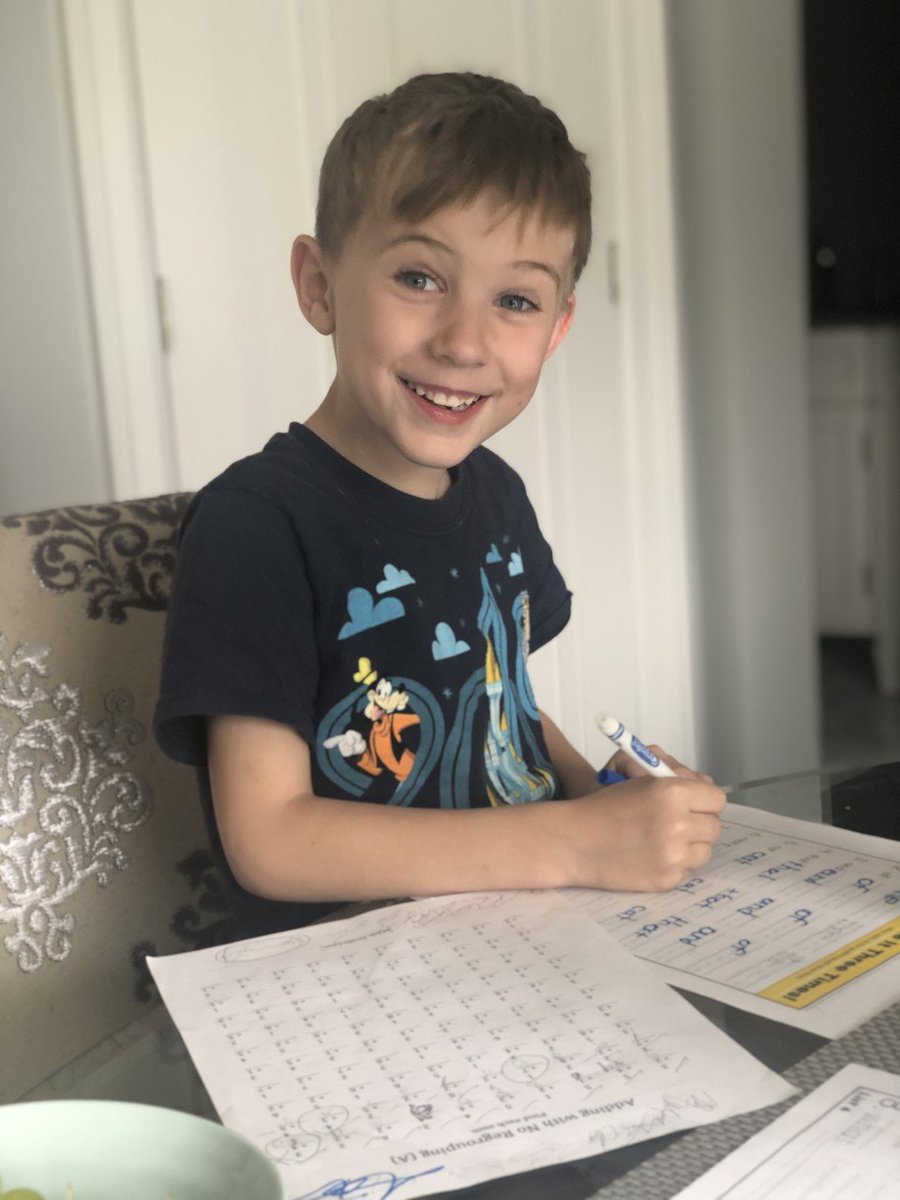 thenewMrsGordon's tweet photo. Love seeing my students so proud of the work they are doing! #Keeponsmiling, #fab14 #momweek #math #MothersDay #smilesfordays #workfromhome https://t.co/0a3dhNqZlK