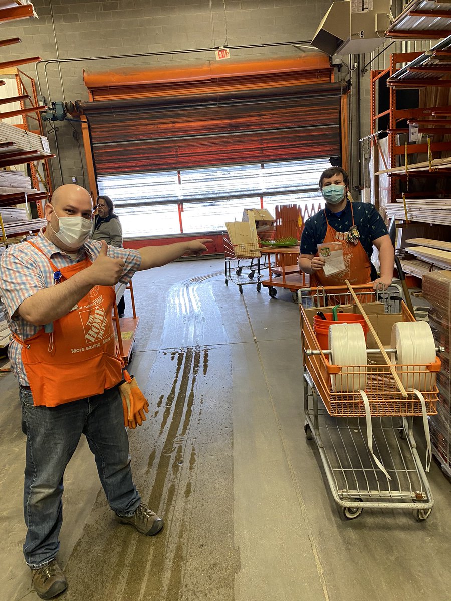 Entrepreneurial spirit! Thanks Daniel for make this banding cart so we can get all these order banded faster and out to our customers! <a href="/THDWhiteLake/">THD White Lake</a> @dennissanders13 <a href="/AndrewAbrahams8/">Andrew Abrahamson</a> <a href="/McFarrenGary/">Gary McFarren</a> <a href="/JanaVugteveen/">Jana Vugteveen</a>