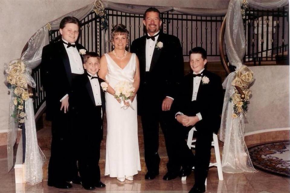 Today is mom and dad’s 15th anniversary and 9 months later I came along! Yesterday was also a special day as May 7 marks 7 years since I kicked cancers butt! #stillgoingstrong