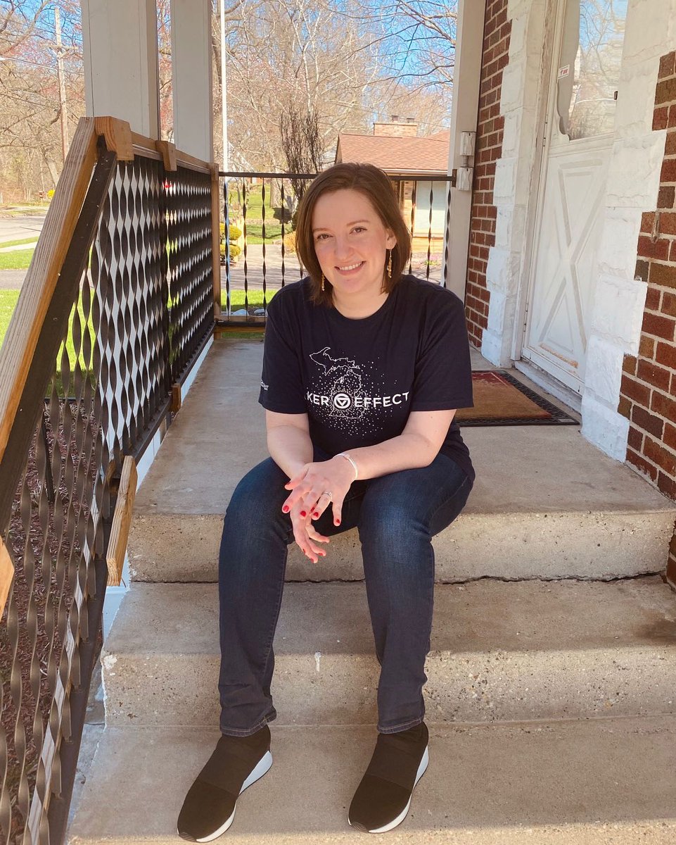 GVSUJobs's tweet photo. Meet Anna Osifo, Human Resources Administration Assistant 👋 Anna has worked with HR for 3 months now and says she loves working at GV because of the genuine people here 💙 Outside of work, Anna loves spending time with her nieces and nephews. #HRFeatureFriday #TrueBlueFriday https://t.co/j6YDrK6ThG