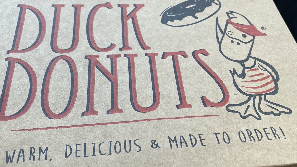 This teacher is feeling appreciated!  Thank you <a href="/duck_donuts/">Duck Donuts</a> Woodbridge, <a href="/_AndyJacks/">Dr. Andy Jacks</a>, <a href="/s_robinslm68/">Shana Robinson</a>, and <a href="/AshlandESPTO/">Ashland Elementary School PTO</a> #ashlandsoar