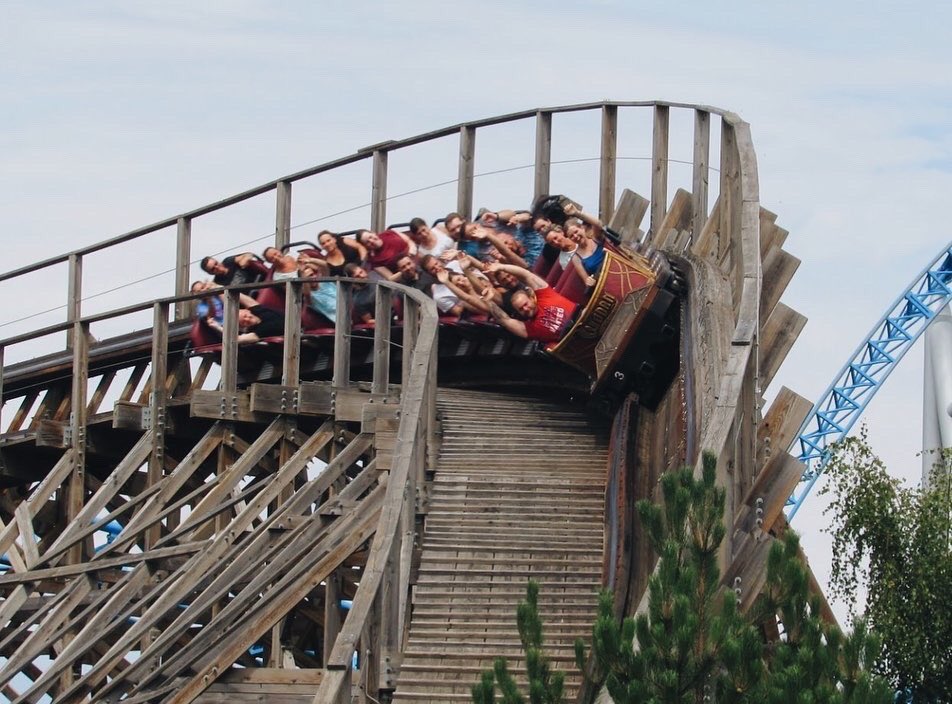 JJParques's tweet image. Wodan Timburcoaster, es la coaster de madera de GCI de @europa_park, con muchos momentos de airtime 🔥 ¿la conoces? 
Descúbrela en mi:
- NUEVO VIDEO: youtu.be/1fu3Fp-gFa8
- NUEVA ENTRADA: jjparques.blogspot.com/2020/05/el-mes…