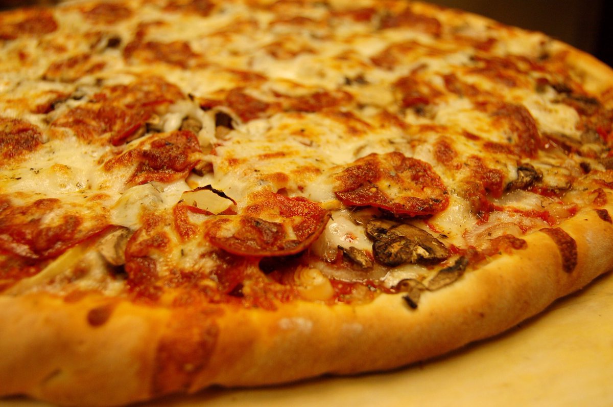 🧀🎉Friday is the day pizza thrives! Piled high with 100% REAL Wisconsin mozzarella cheese, sauce &amp; ingredients of your choice! Create your own Rosati's Pizza this FRI-YAY! WE'RE OPEN for pickup and delivery! rosatispizza.com🍕 #pizzadelivery #friyay