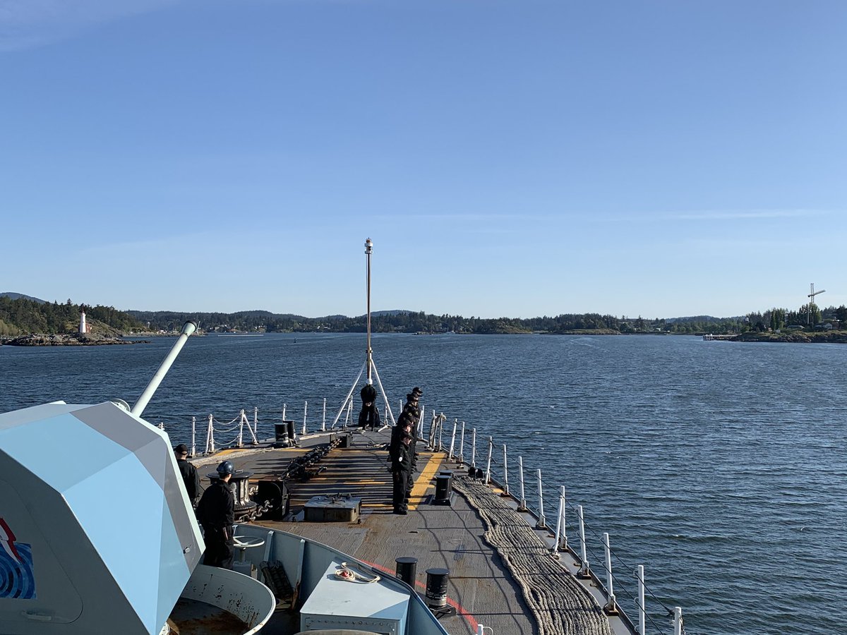 AngusTopshee's tweet photo. Having achieved high readiness status and with TGEX 20-1 finally complete, @HMCS_NCSMRegina enters Esquimalt Harbour for a well-deserved break. @HMCSBrandon is not far behind and @HMCSNCSMCalgary will enter harbour in about an hour
#WeTheNavy
#ReadyToRest https://t.co/rj0KoDD1Xv