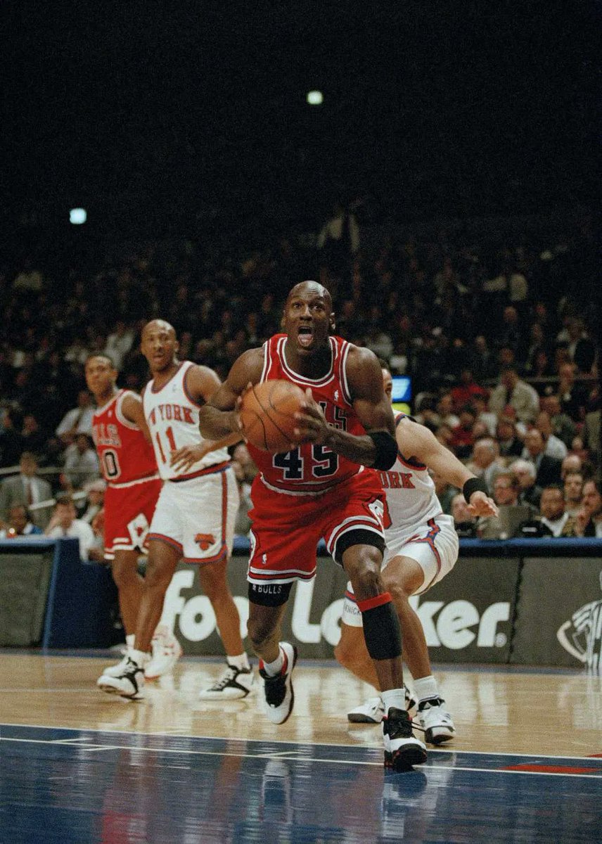 sneakerheadgame's tweet photo. The very first Air Jordan 10 - 1995
 
Two years after his retirement, MJ returned to drop a lazy 55 points vs. the Knicks while sporting the AJ10.
 
If the AJ10 gave you superpowers what would they be?

#sneakerheadgame #sneakerhead #indiegame  #sneakers #airjordan #aj10 #Nike https://t.co/tS0rVk93k4