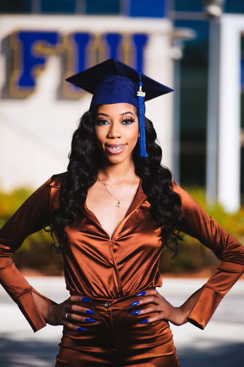 And when we say it's Hot Girl Summer, we ain't talkin' 'bout degrees 👩🏽‍🎓🥳 #degreed #fiugrad #fiu20
