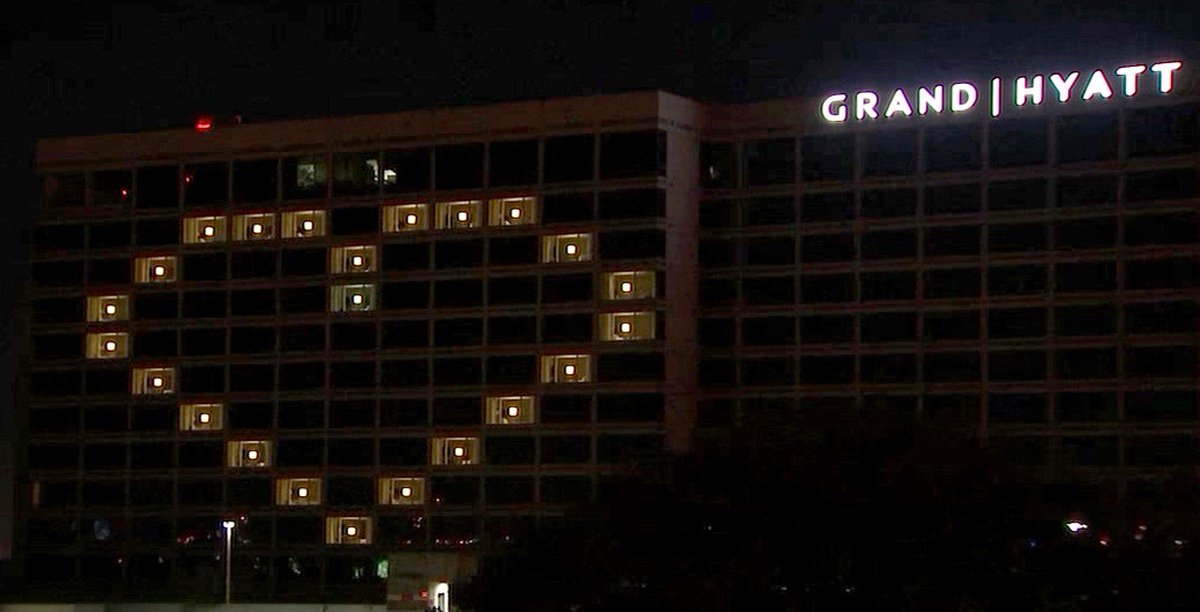VisitTampaBay's tweet photo. Closing out #NTTW20 with nothing but love and hope. 
@EmbassySuites, @GrandHyattTampa, @Alofttampa ♥️ #SpiritofTravel #UnlockTampaBay https://t.co/jNNpuzyoFT