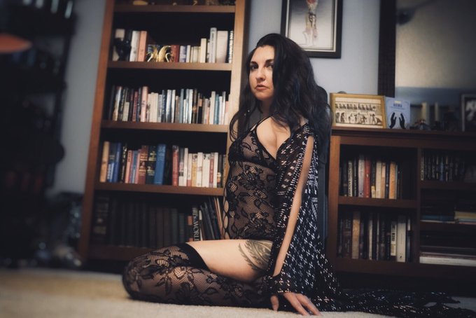 #Self_Portrait #selfie #onlyfans #lingerie https://t.co/7mGBljDuTm<a href="/tag/self_portrait"class="tags">#Self_Portrait</a><a href="/tag/selfie"class="tags">#selfie</a><a href="/tag/onlyfans"class="tags">#onlyfans</a><a href="/tag/lingerie"class="tags">#lingerie</a>