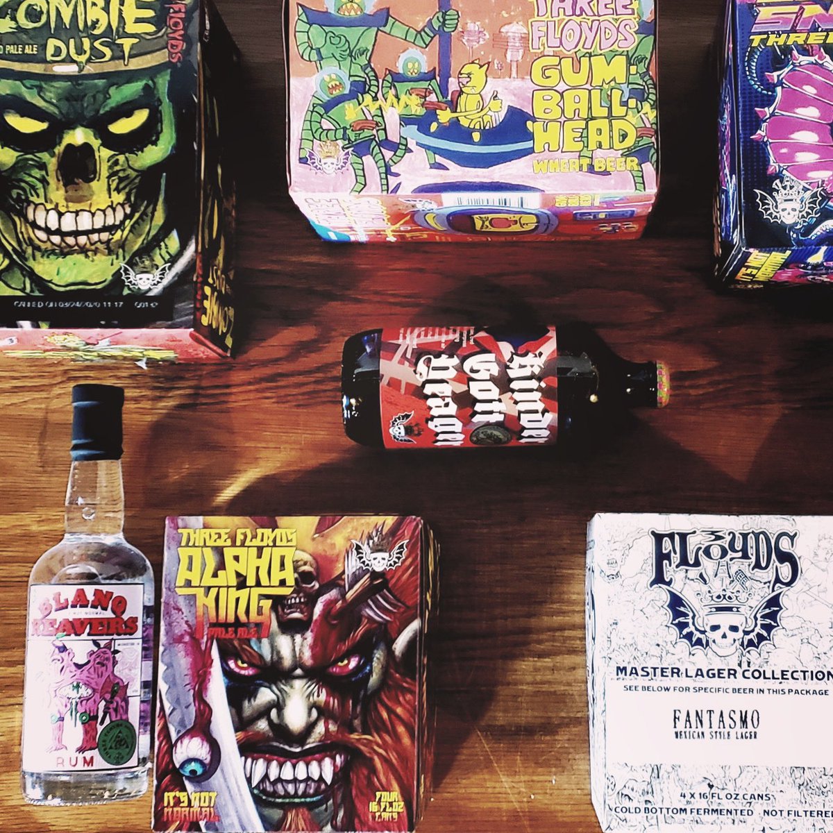 3 Floyds Taproom tweet media