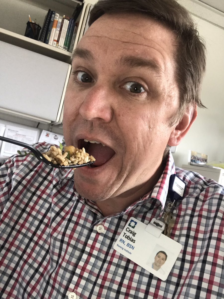 CraigTobiasRN's tweet photo. Love me some @aladdinseatery and I know our nurses did too! Thank you from Marymount nursing! @BarbZinner #InThisTogetherOhio https://t.co/3kcr5Cv6M0