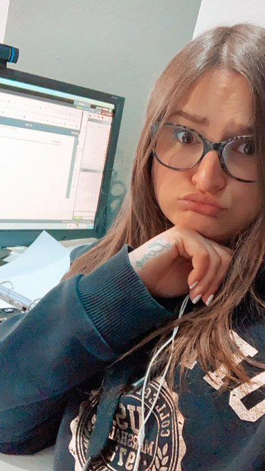 Puhhh mein Kopf raucht 🤯 . #ihk #ihkpr&uuml;fung #education #onlinecoaching #aufgeregt #kopfplatzt #school<a href="/tag/ihk"class="tags">#ihk</a><a href="/tag/ihkpr%C3%BCfung"class="tags">#ihkpr&uuml;fung</a><a href="/tag/education"class="tags">#education</a><a href="/tag/school"class="tags"><span>#school</span></a><a href="/tag/mylife"class="tags"><span>#mylife</span></a><a href="/tag/holly"class="tags"><span>#holly</span></a><a href="/tag/simplelife"class="tags"><span>#simplelife</span></a><a href="/tag/onlinecoaching"class="tags"><span>#onlinecoaching</span></a>