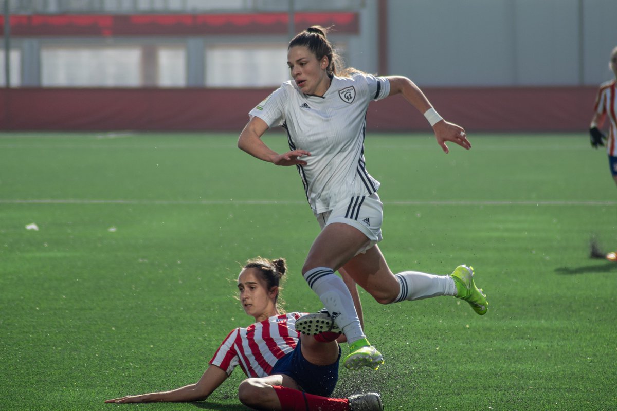 MarcosMarinM's tweet photo. [J18, Madrid CFF B - Atlético de Madrid B, 26/1/20]

El derbi más esperado. Y fue un partidazo. https://t.co/KIgcT7MGuh