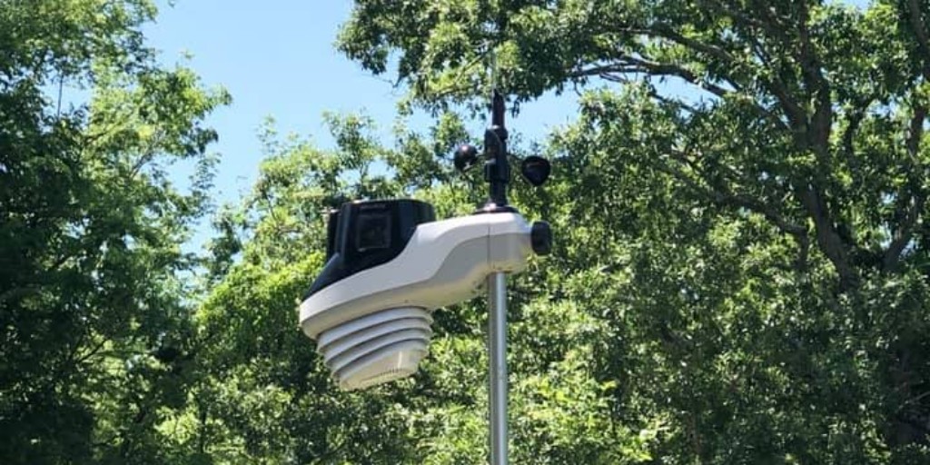 AcuRite's tweet image. AcuRite Fan Photo Friday! Have a photo of an AcuRite product or some awesome weather pattern that happened? Share and Tag Us! @AcuRite
#AcuRite #MyWeather #KnowYourEnvironment #FanPhotoFriday #AcuRiteAtlas
#AcuRiteFanPhoto ⚡☀️🌪️🌧