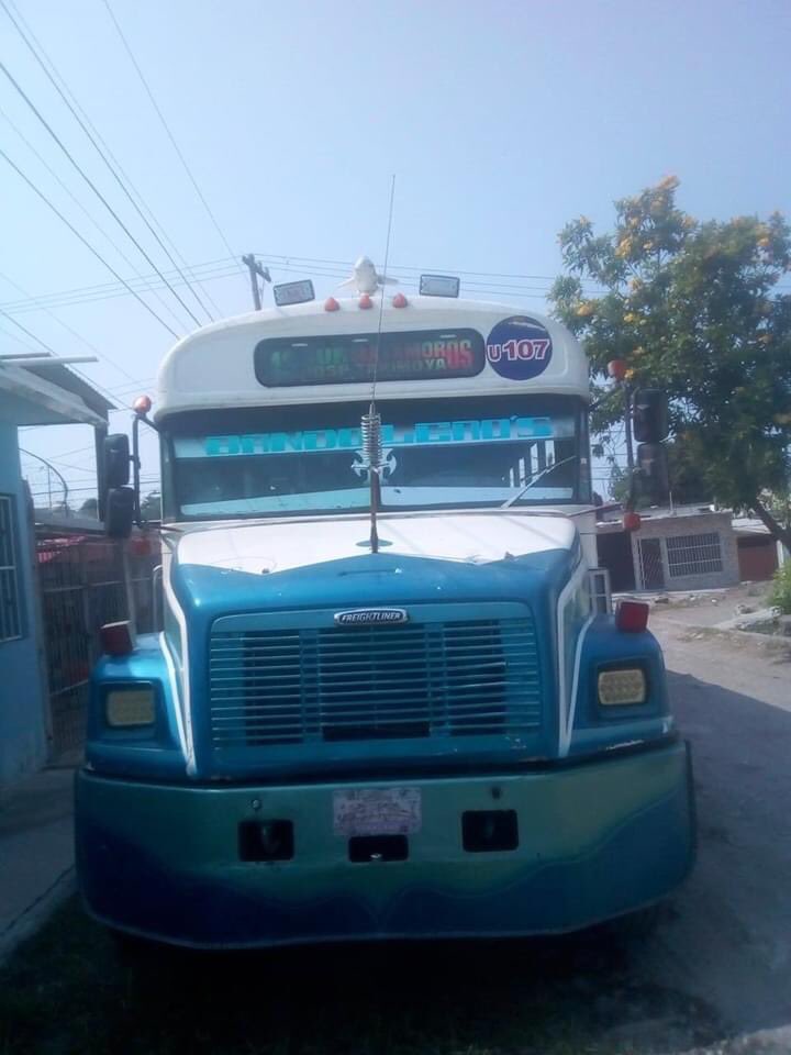 MeganoticiasVER's tweet photo. #entérate 🚌 | Están son las rutas del transporte público de la línea #circunvalacion - #bahia que dejaron  de circular a partir del viernes 8 de Mayo reincorporándose el día 11 de Mayo:⬇️
#Costera 
#Lomas 4,3,2 y 1
#Lipez
#Geo 1 y 2
#Oasis
#Ruta7
#13Sur
#Colinas https://t.co/9rJ6KienMI