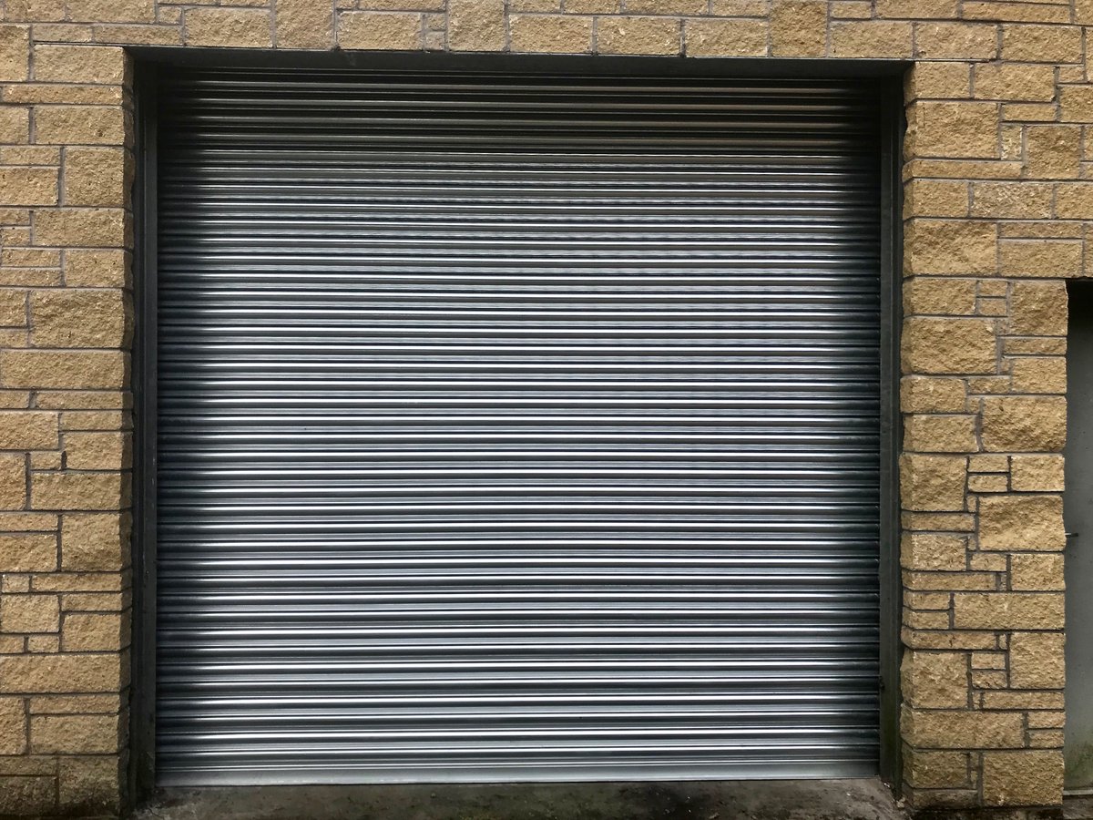 AESScotlandLtd's tweet image. R O L L E R  S H U T T E R
‍‍‍‍‍‍ ‍‍
AES (SCOTLAND) LTD recently installed industrial roller shutter door.
‍‍‍‍‍‍ ‍‍
#rollershutter #industrialrollershutter #aesscotlandltd