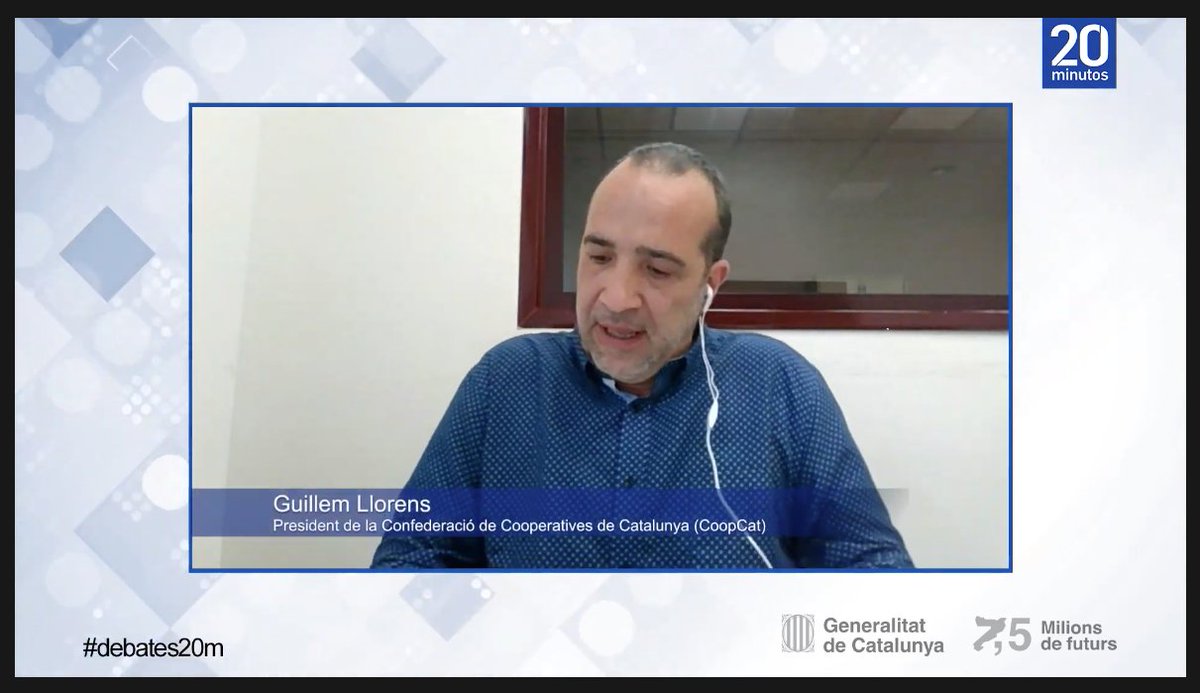 CooperativesCAT's tweet photo. .@guillem_llorens president de @CooperativesCAT:
"Cal reorientar el sistema econòmic per una economia per la vida"
#debates20m #cooperativisme #cooperativa https://t.co/IHfVa5t92p
